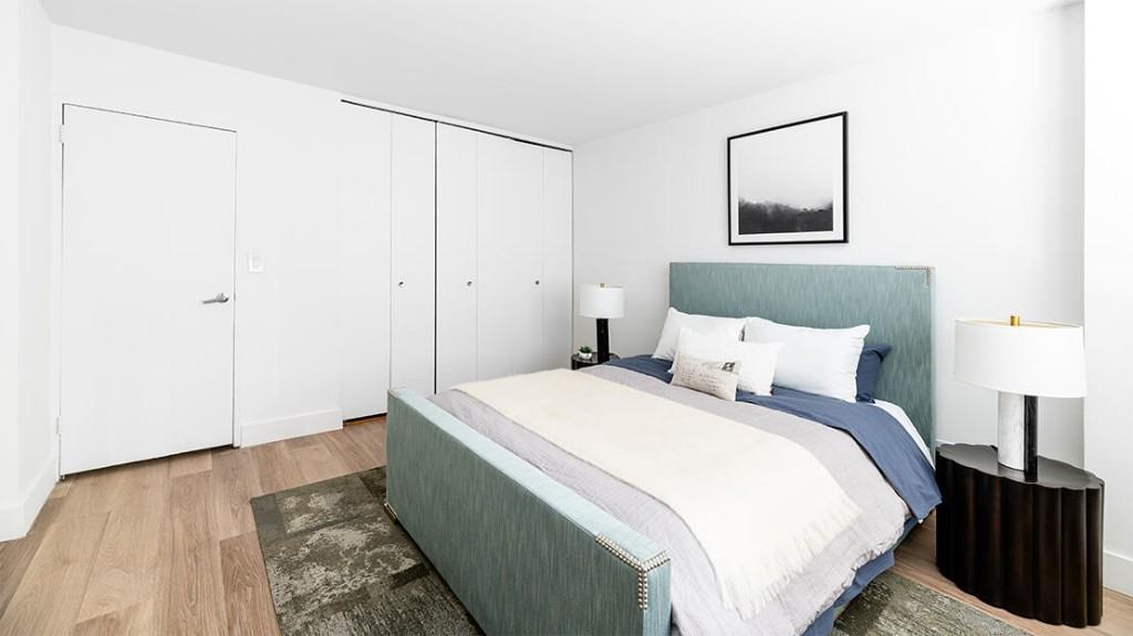 E 34th St #14F - Photo 3 of 4