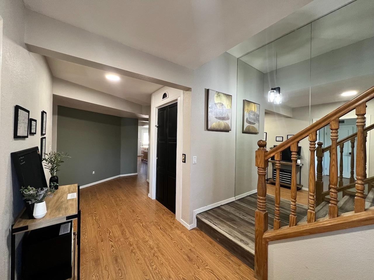 Harmont - Photo 5 of 7