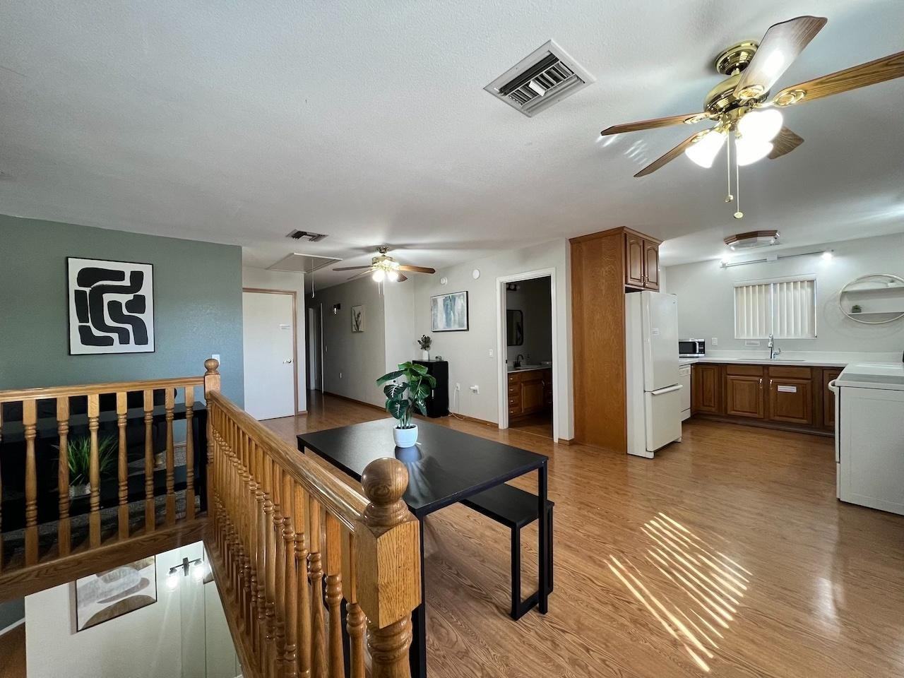 Harmont - Photo 6 of 7