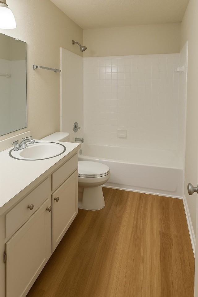 Remodeled 2BR / 1.5BA Townhome in Central Waco – Clean, Quiet, Convenient - Photo 5 of 8