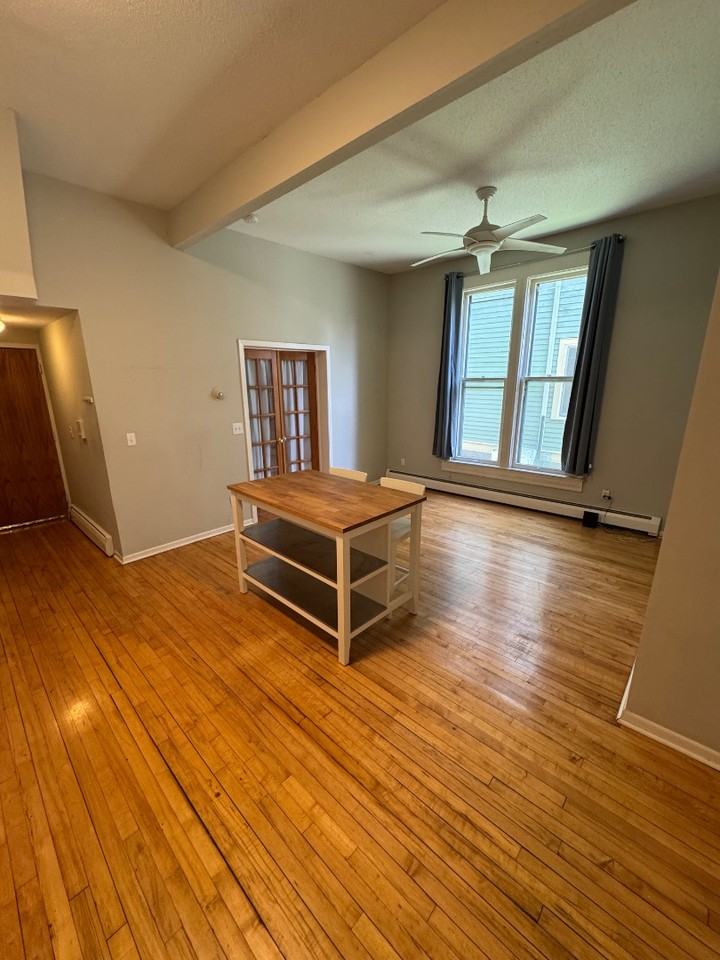 450 Dayton Ave - Photo 6 of 9