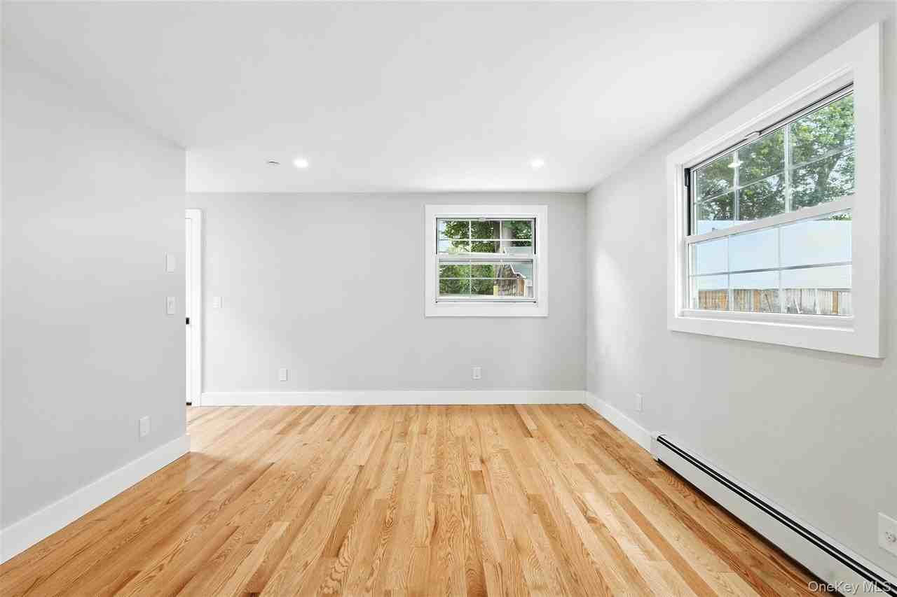 61 Howard St #2 - Photo 3 of 19