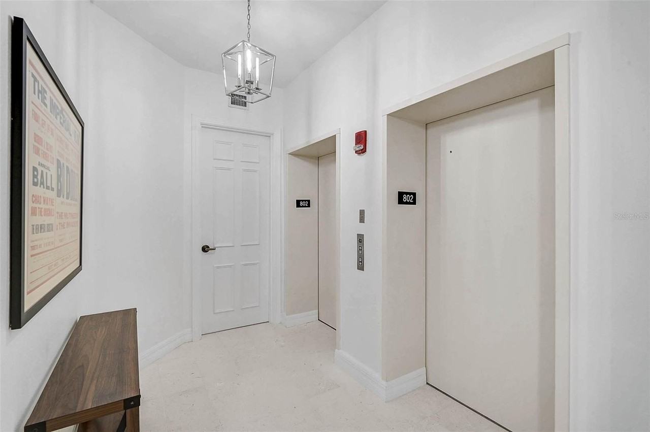 409 N Point Rd #802 - Photo 7 of 38