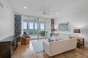 featured image of 409 N Point Rd #802