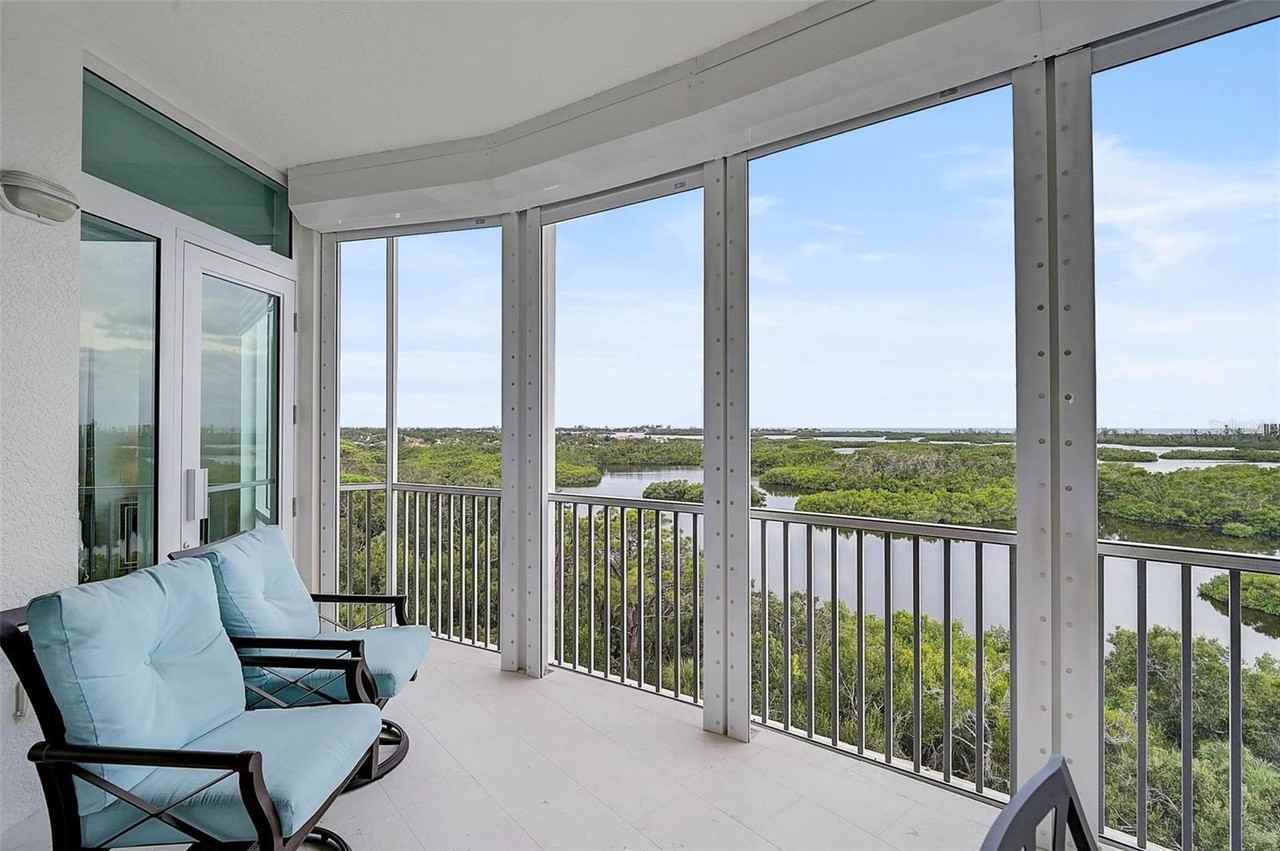 409 N Point Rd #802 - Photo 3 of 38