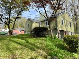 24 Chestnut Ln - Photo 1 of 1