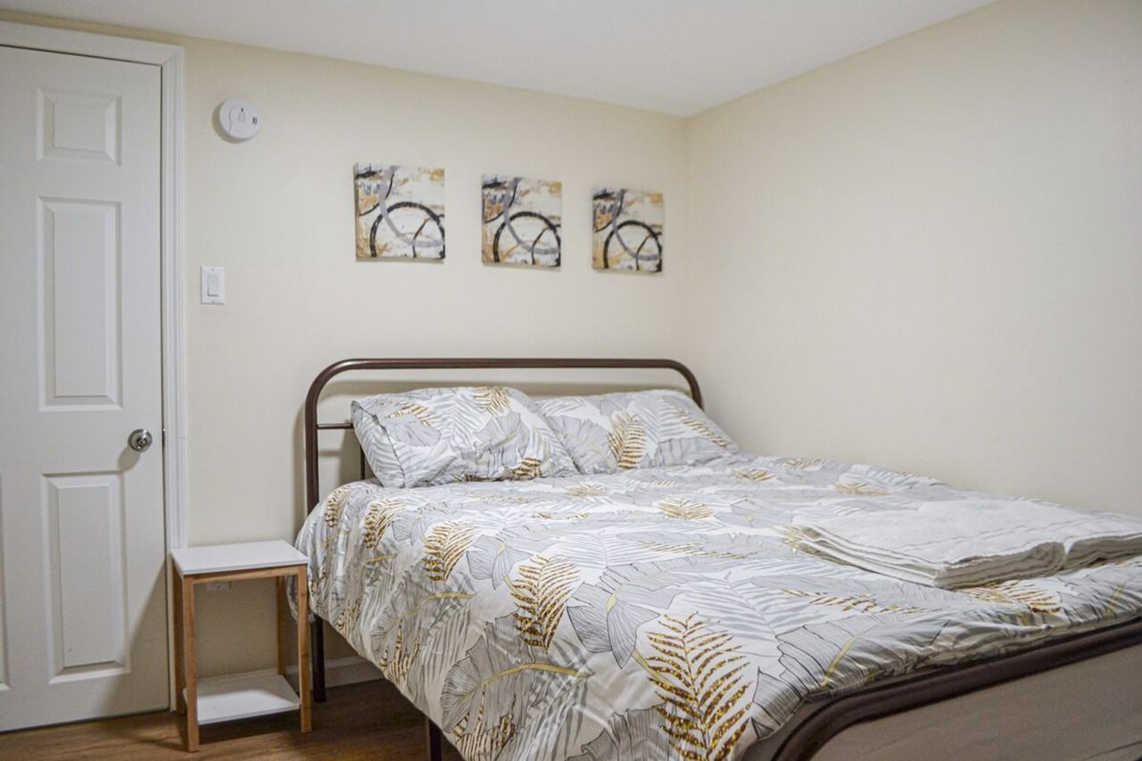 4105 Fort Hamilton Pkwy #1296531P - Photo 7 of 12