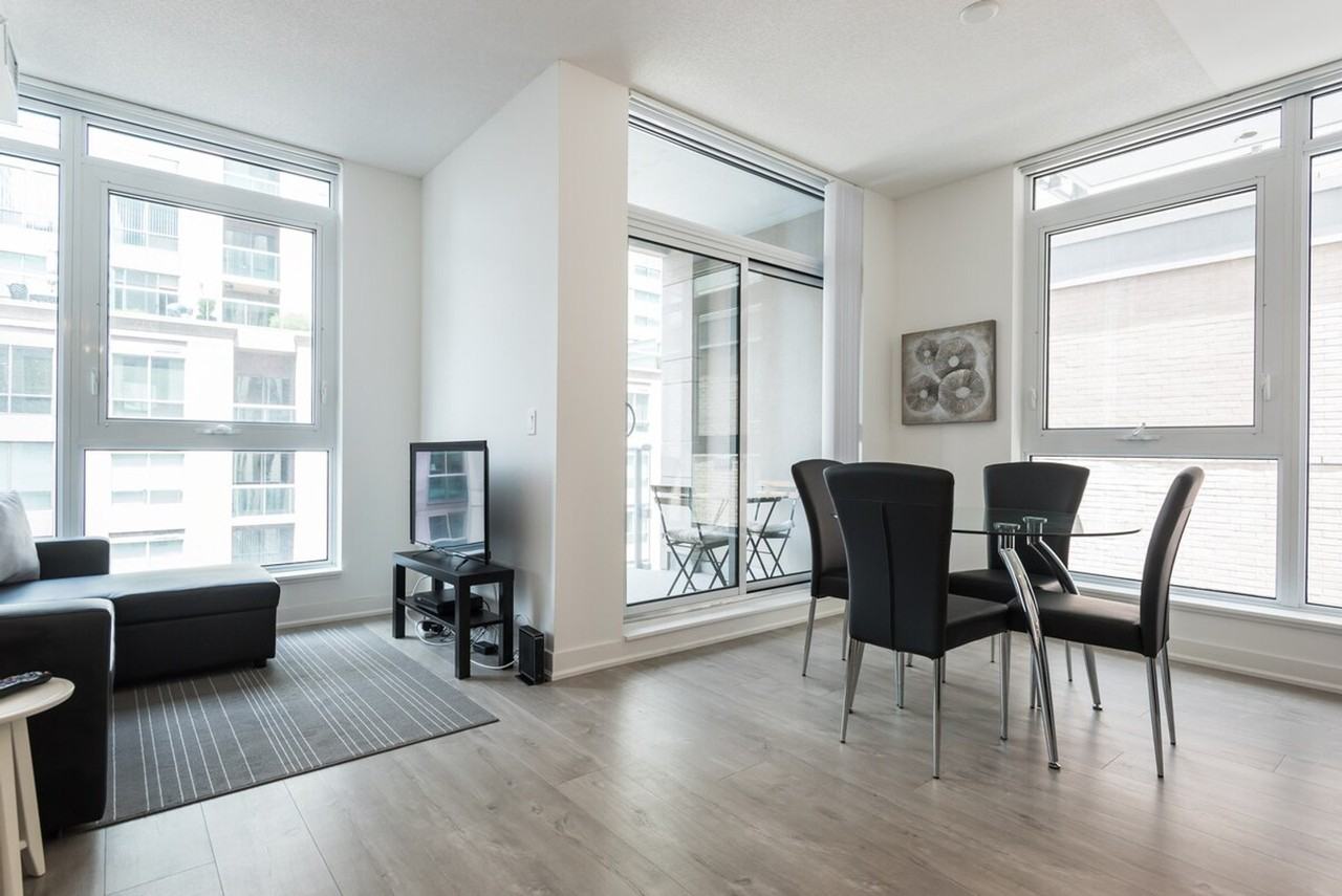 199 Richmond St W #1052911P - Photo 6 of 13