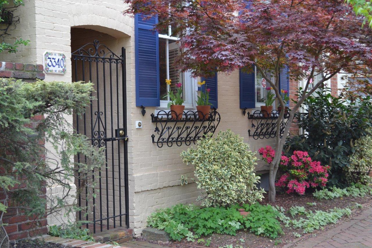 3340 Volta Place Northwest - Photo 2 of 29