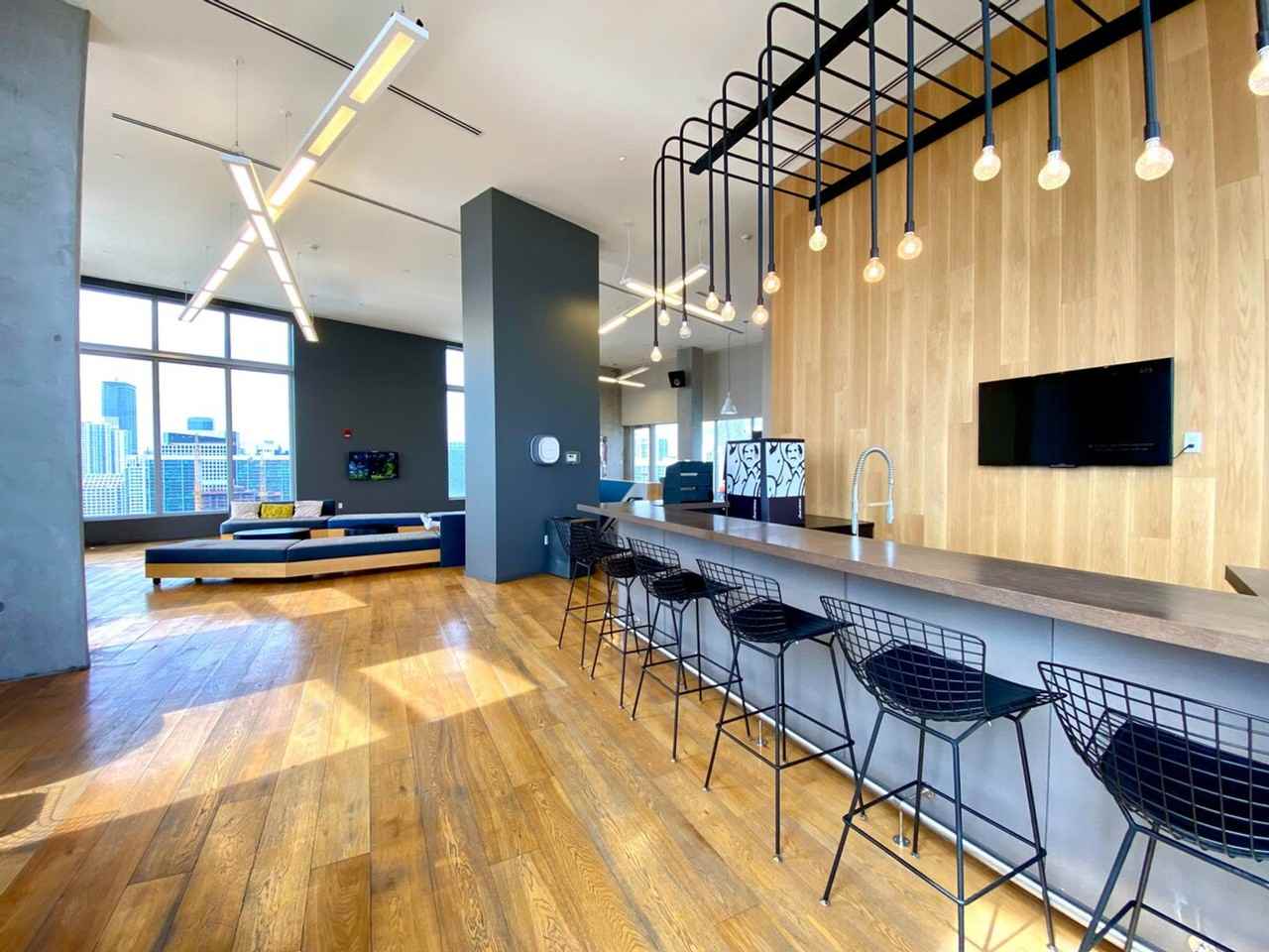 245 Se 1st St #1255517P - Photo 4 of 28