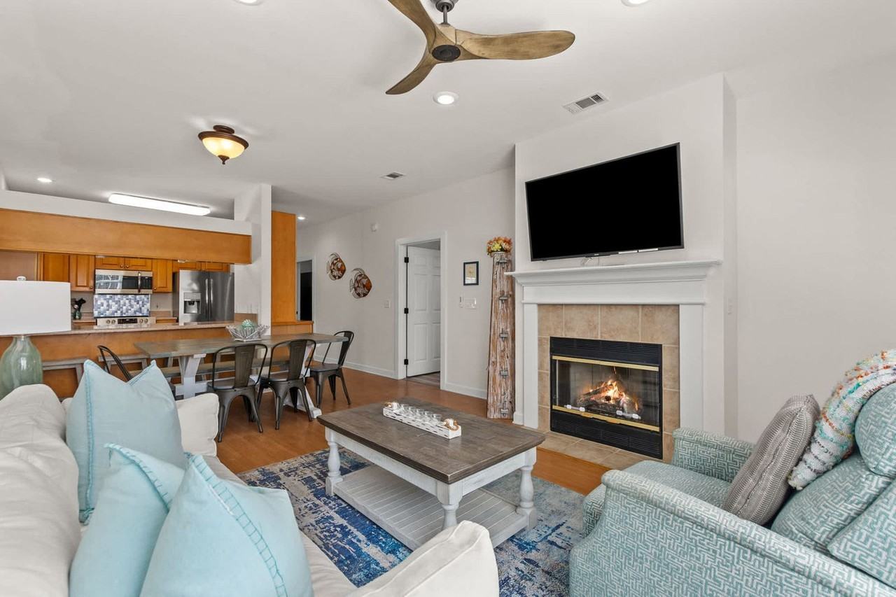 95 Cobia St #1285911P - Photo 5 of 50