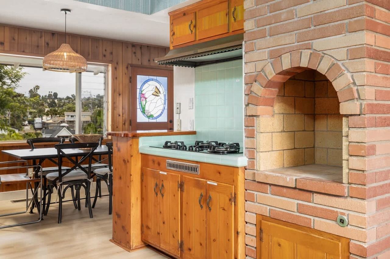 4000 Highland Drive - Photo 5 of 27