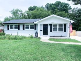 3830 Manchester Dr - Photo 1 of 1