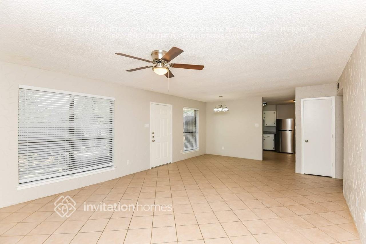 101 Roselawn Dr - Photo 5 of 17