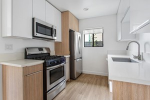 featured image of 1949 Park Grove Avenue #1