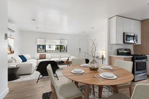 featured image of 1949 Park Grove Avenue #1