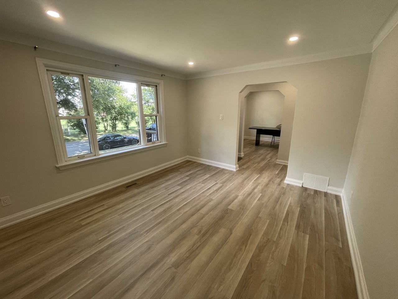 49 Lovilla Boulevard - Photo 3 of 17