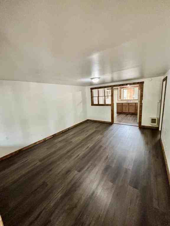 622 Washakie St - Photo 2 of 26