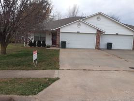 1167 N Boxley Ave - Photo 1 of 1
