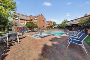 featured image of 5522 Corporate Blvd