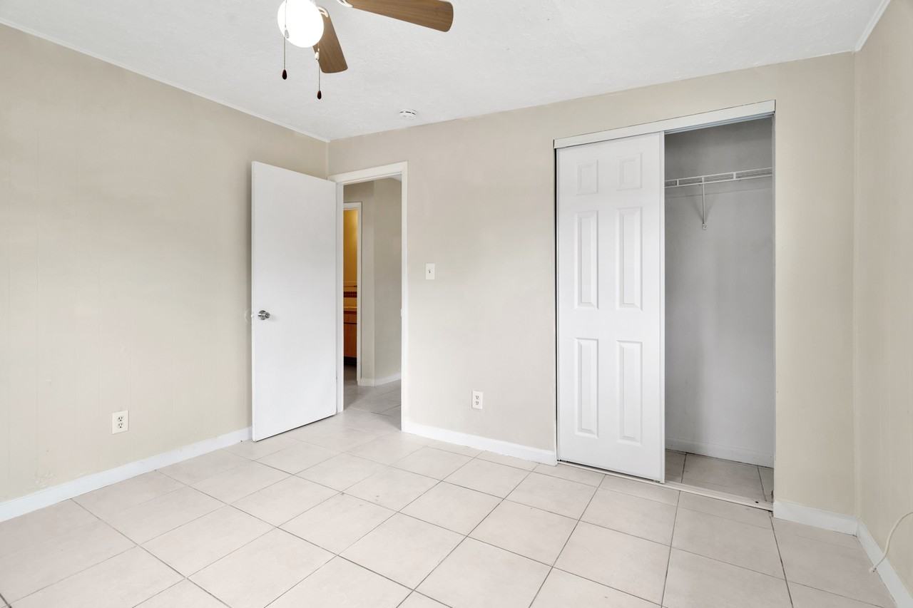 9401 Goldenrod Rd #9401F - Photo 4 of 9