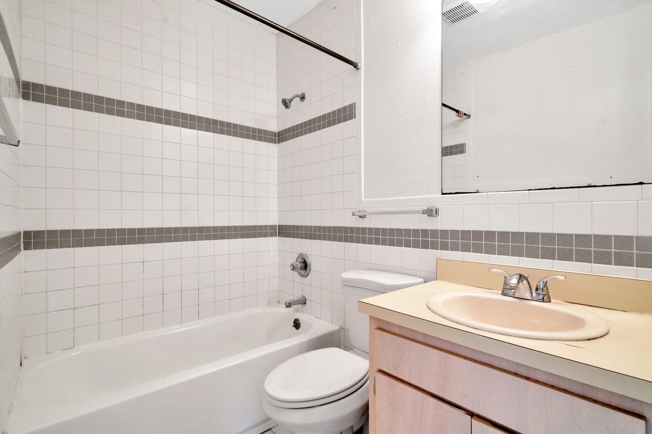 9401 Goldenrod Rd #9401F - Photo 6 of 9