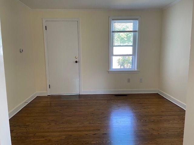 42 Whalley Ave - Photo 3 of 6