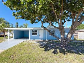 4716 Town N Country Blvd - Photo 1 of 1