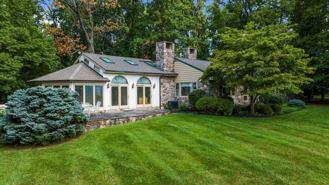 451 Merlin Rd - Photo 1 of 1