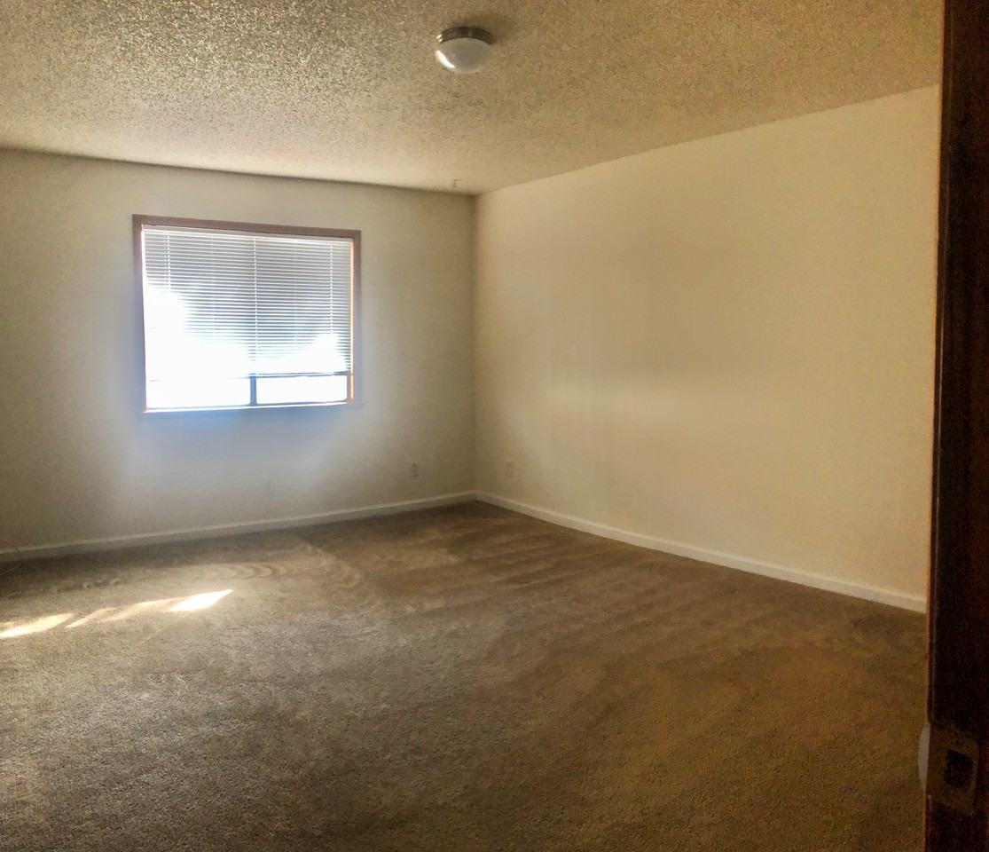 6617 West Tropicana Avenue #201 - Photo 2 of 11