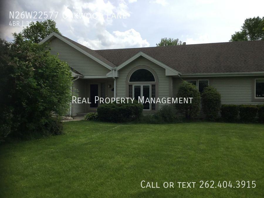 N26W22577 Oakwood Ln - Photo 2 of 50