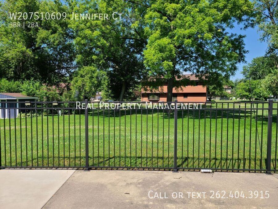 w207s10609 Jennifer Court - Photo 5 of 25