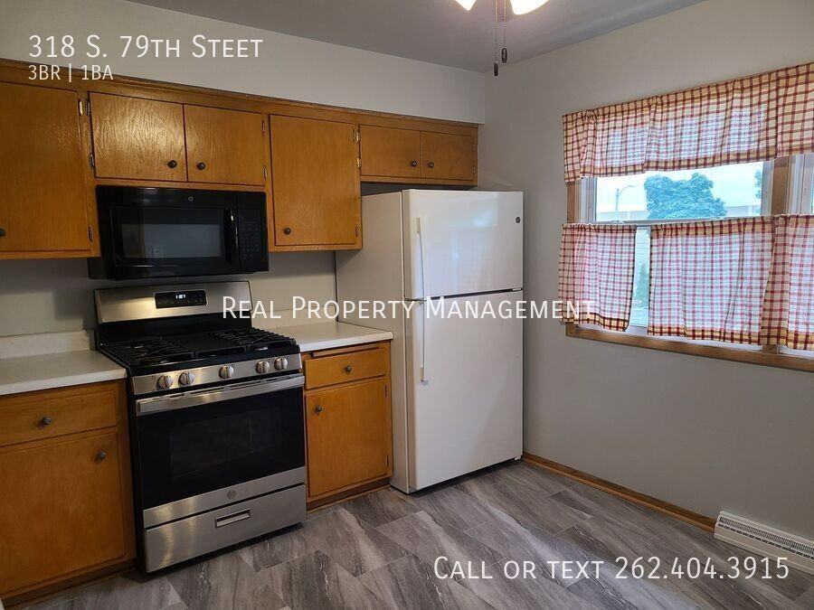318 S 79th St - Photo 2 of 25
