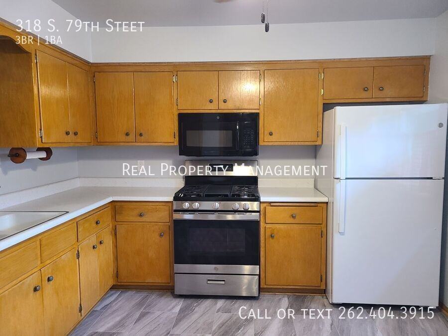 318 S 79th St - Photo 4 of 25