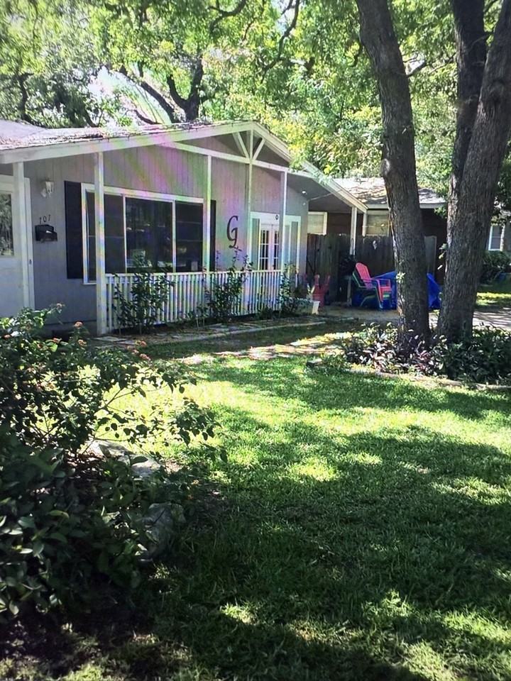 707 Vogel St #NA - Photo 2 of 13