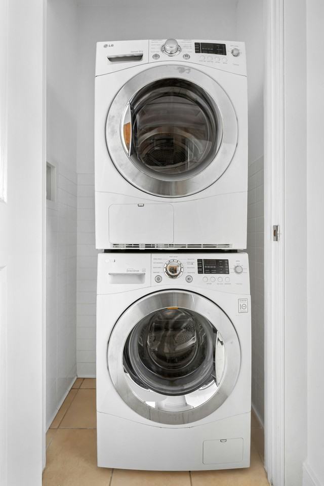 362 Saint Nicholas Ave #1A - Photo 2 of 7