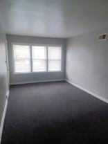 2605 W Victory Ln - Photo 1 of 1