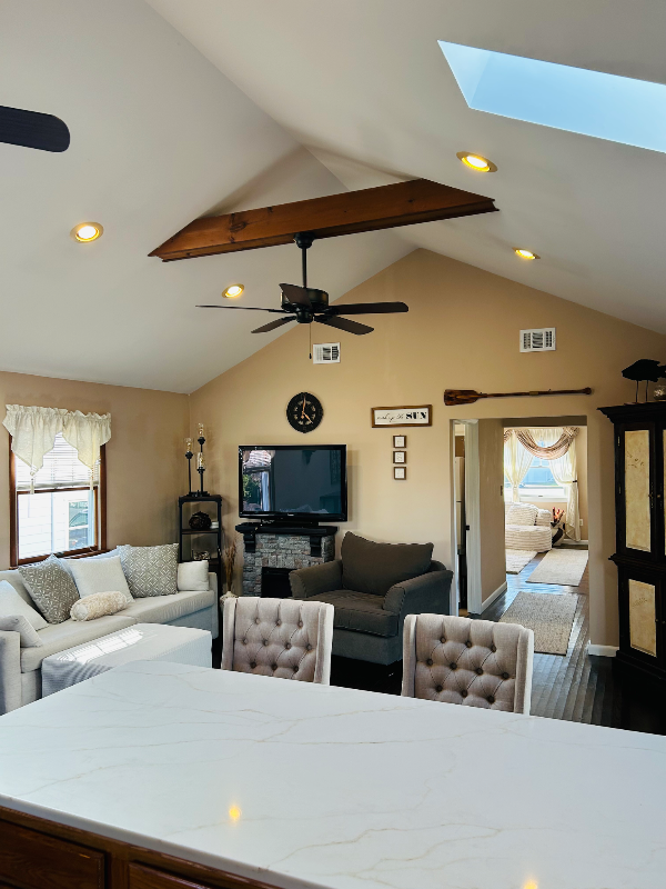 95 Ward Ave - Photo 2 of 20