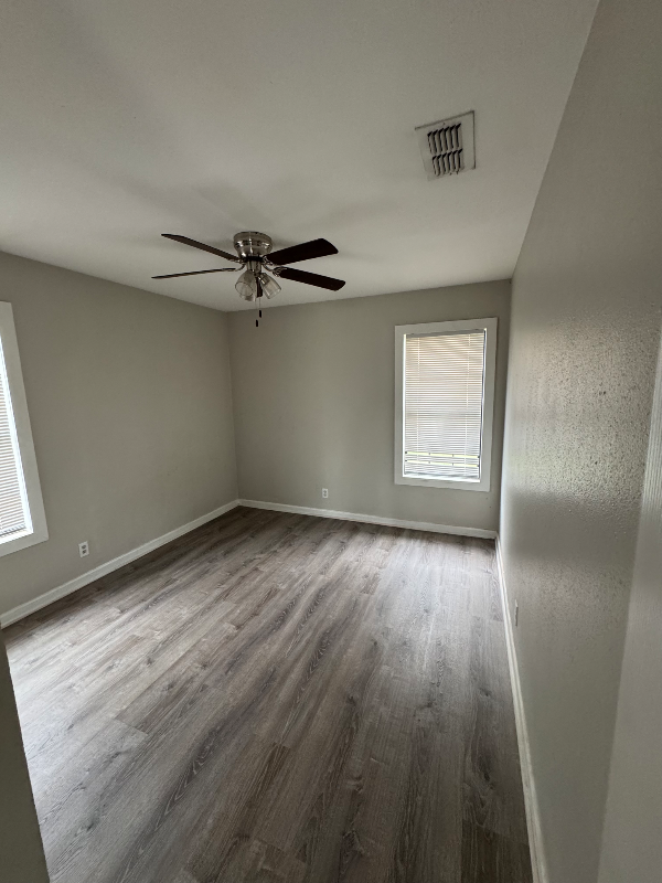 1412 Avenue D - Photo 2 of 18