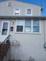 featured image of 865 Lancaster Ave