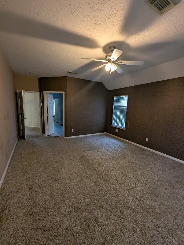 4030 Harwood Dr - Photo 3 of 19