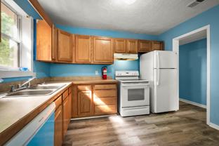 2854 Rogero Rd - Photo 1 of 1