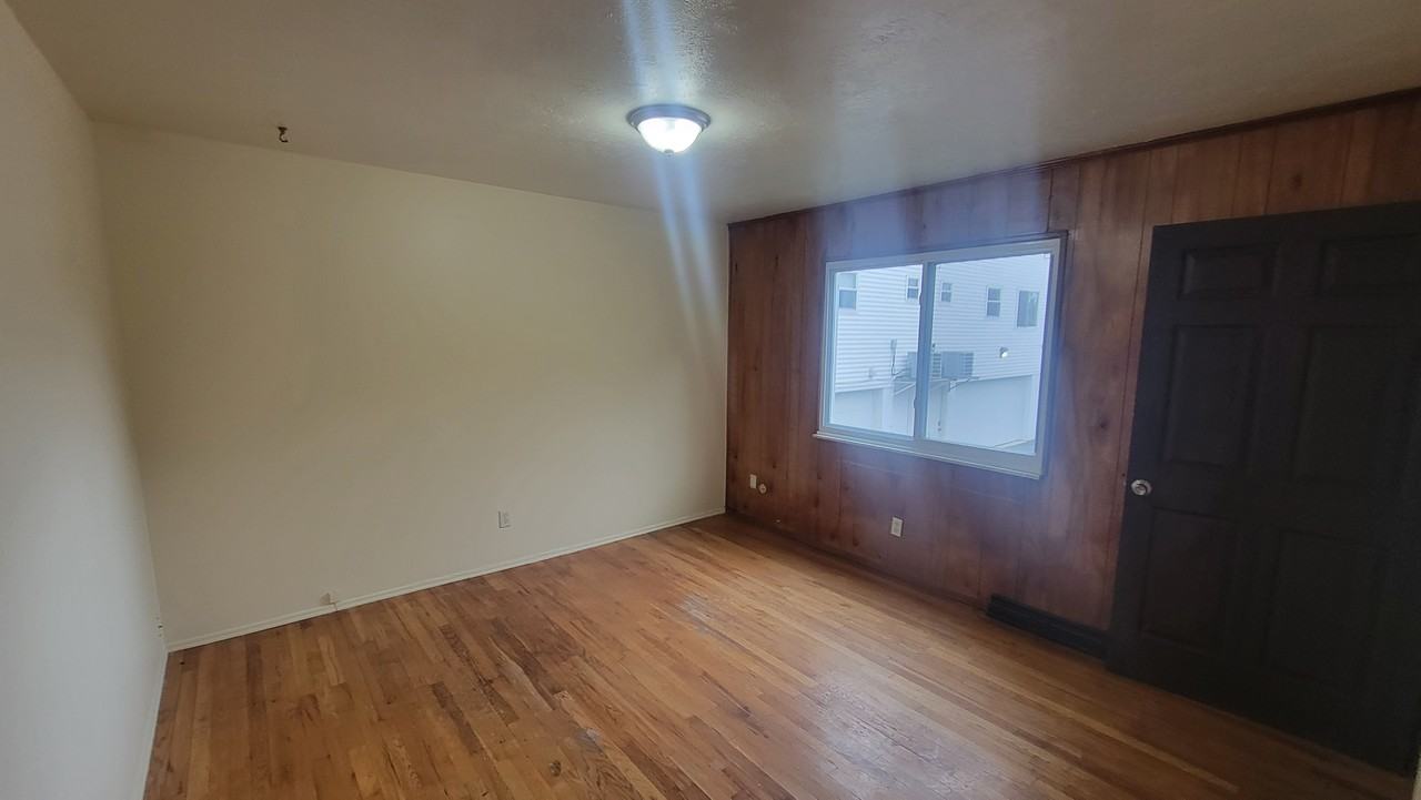 1690 Karg Dr #1690 - Photo 3 of 15