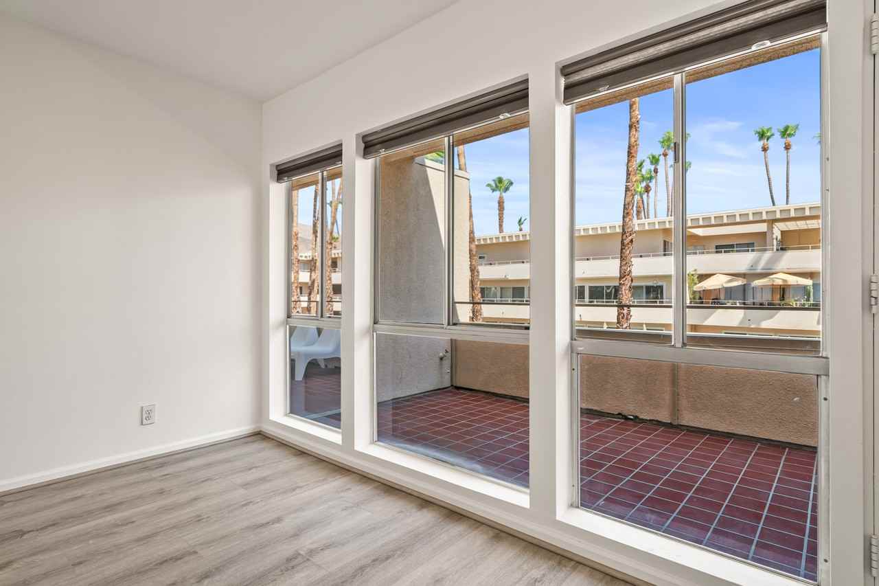 277 E Alejo Rd - Photo 2 of 31