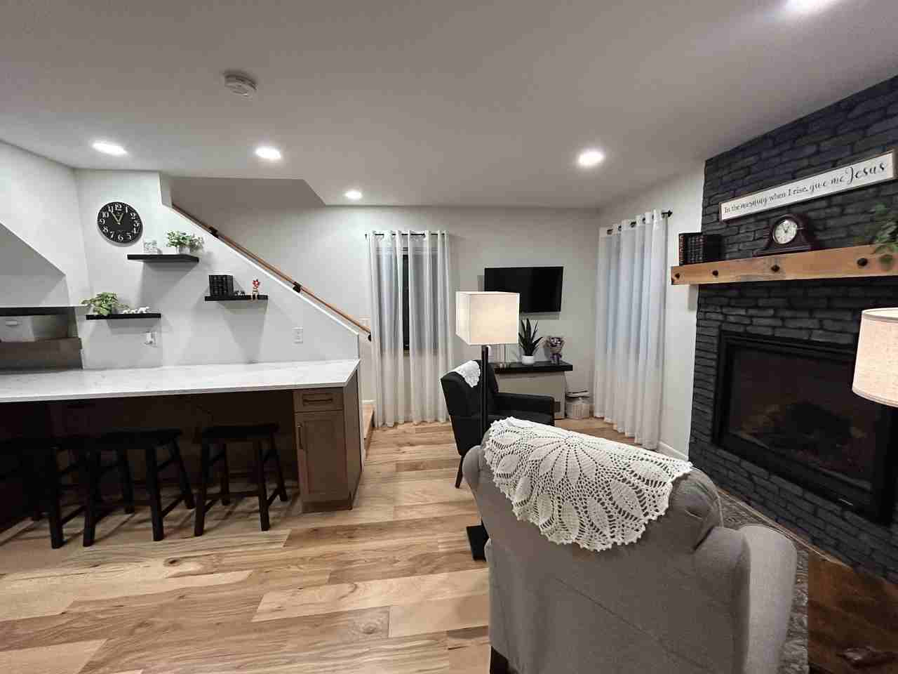 1422 N Arcadia St #NA - Photo 2 of 14