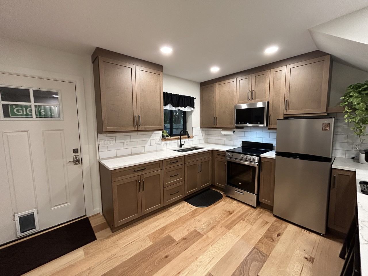 1422 N Arcadia St #NA - Photo 3 of 14