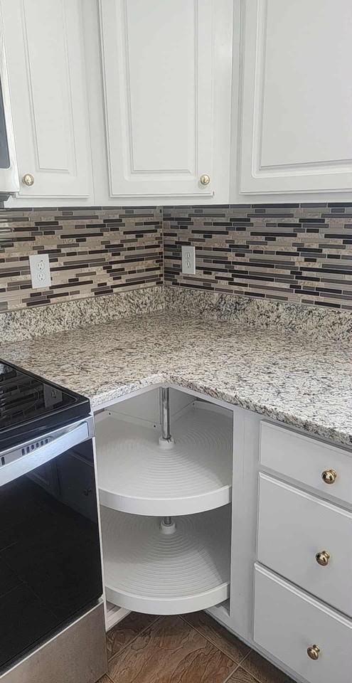 837 Shackleton Rd #NA - Photo 5 of 42