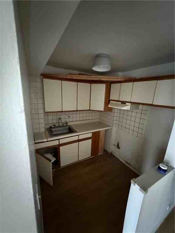 3901 Nostrand Ave #1U - Photo 6 of 10