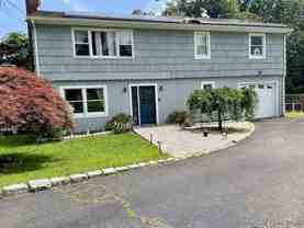 17 Kingsbury Rd - Photo 1 of 1
