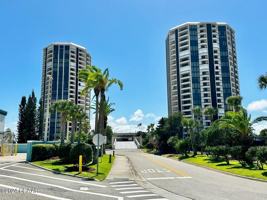 featured image of 1 Oceans West Blvd #4B5